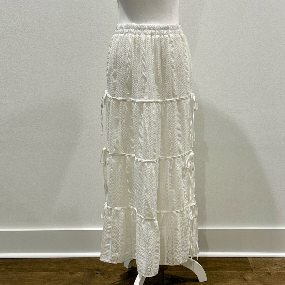 ❗️SOLD❗️Main Strip White Lace Lined Midi Skirt Elastic Waist Country Rodeo - Picture 6 of 15